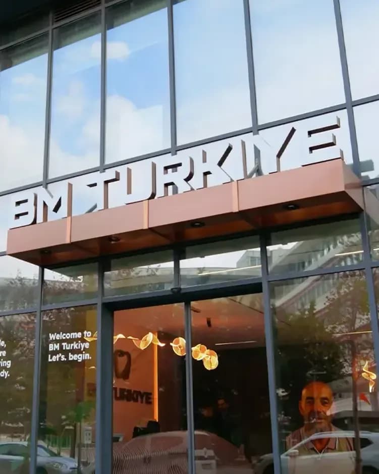BM TURKIYE CLINIC PHOTO OUTDOOR